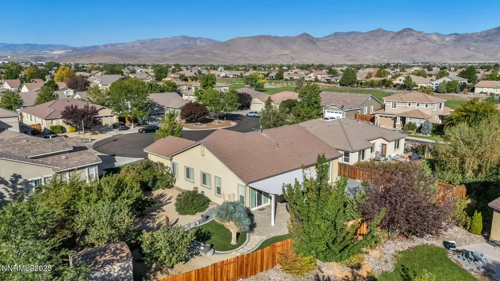 823 Gullane Dayton NV 89403