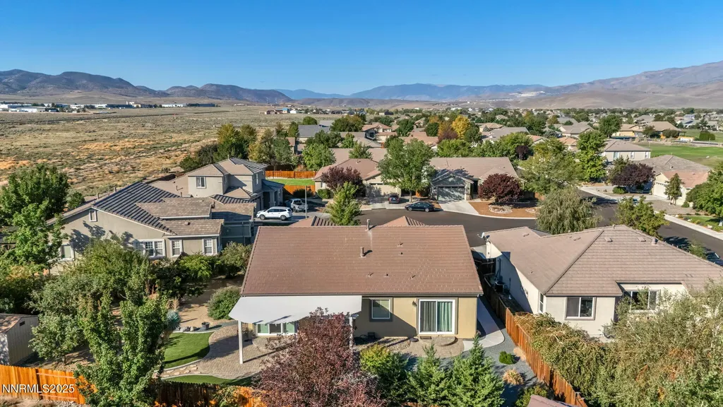 823 Gullane Dayton NV 89403