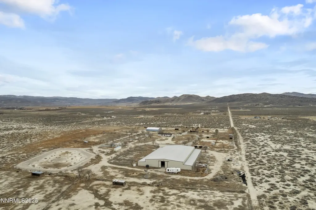 5100 Grey Van Reno NV 89510