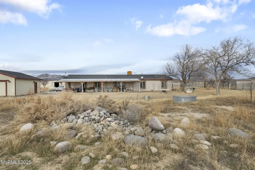 5100 Grey Van Reno NV 89510