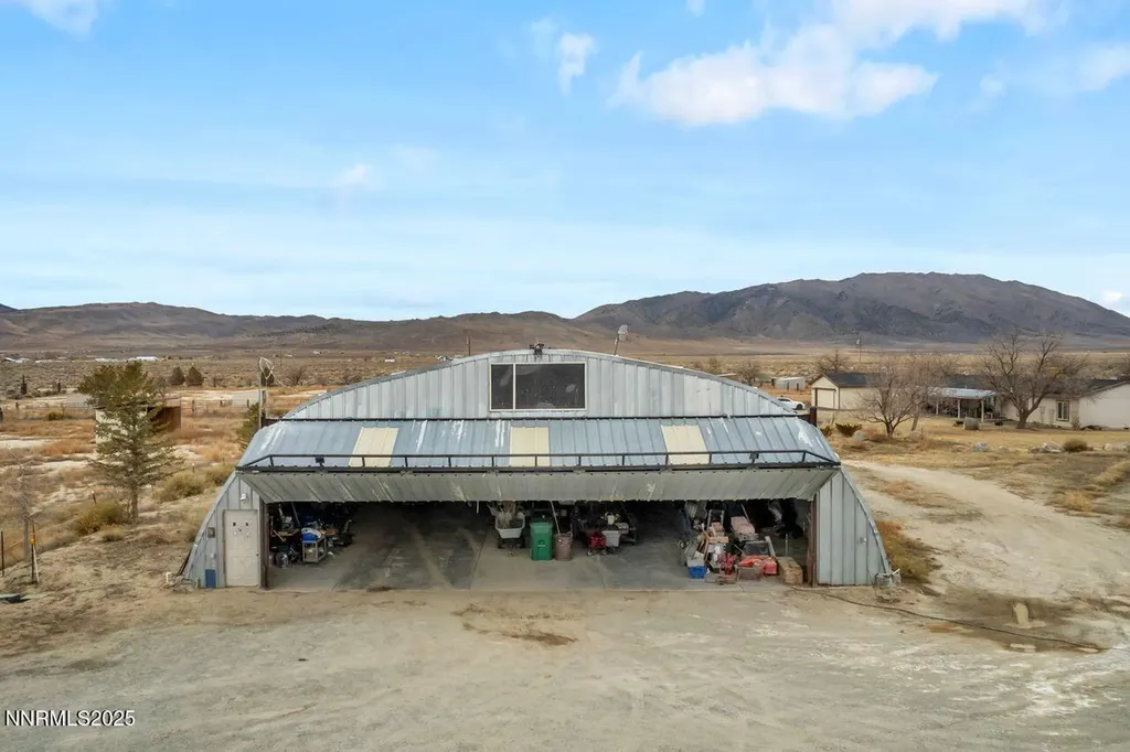 5100 Grey Van Reno NV 89510