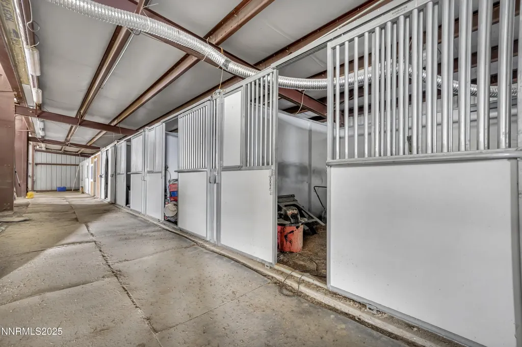 5100 Grey Van Reno NV 89510