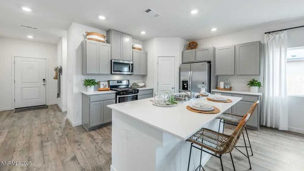 4552 Mifflin Fernley NV 89408