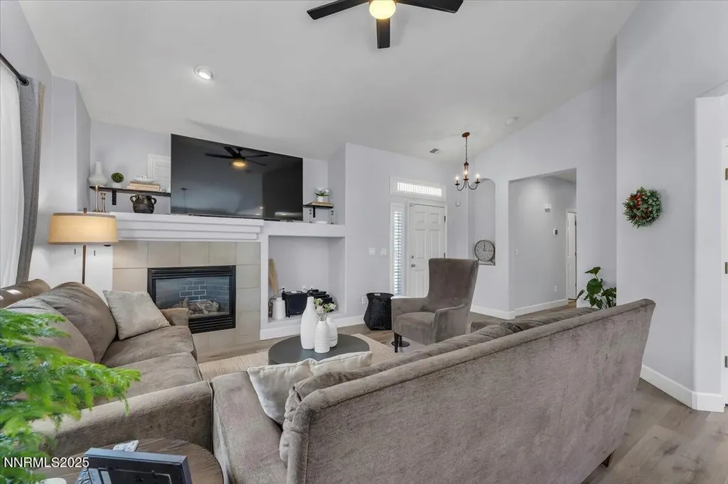1612 Mountain Reno NV 89521