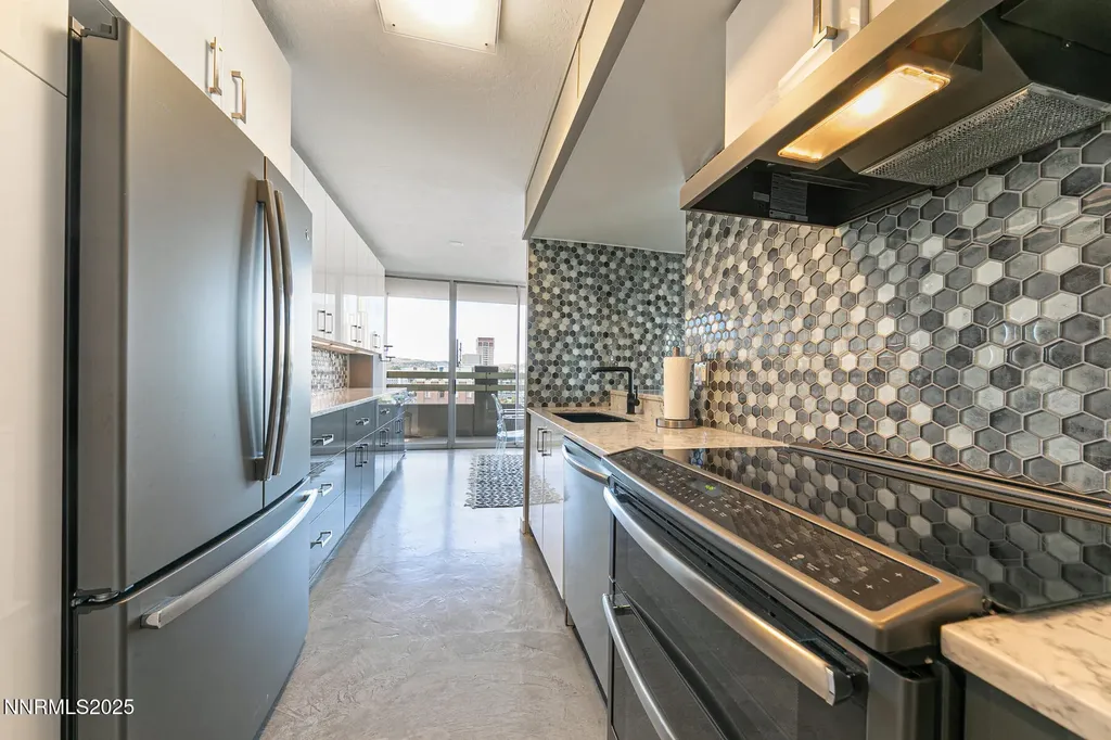 100 Arlington Reno NV 89501