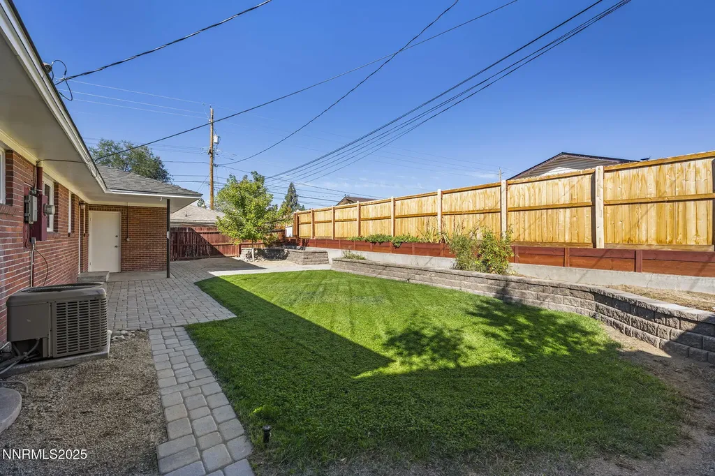 395 Hillcrest Reno NV 89509
