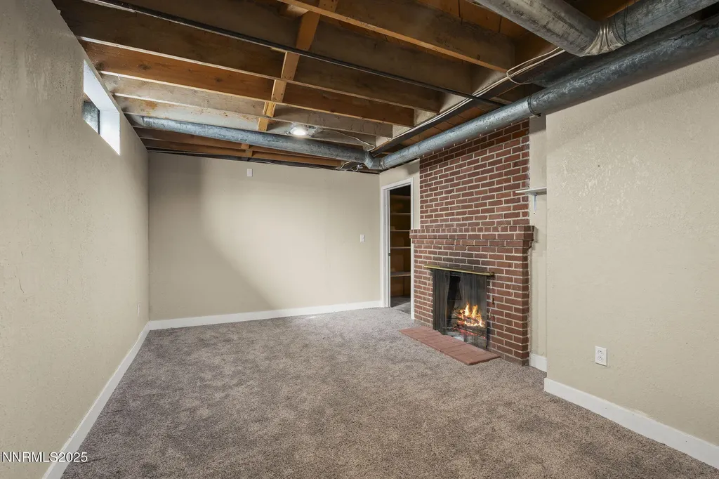 395 Hillcrest Reno NV 89509