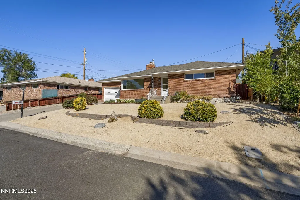 395 Hillcrest Reno NV 89509