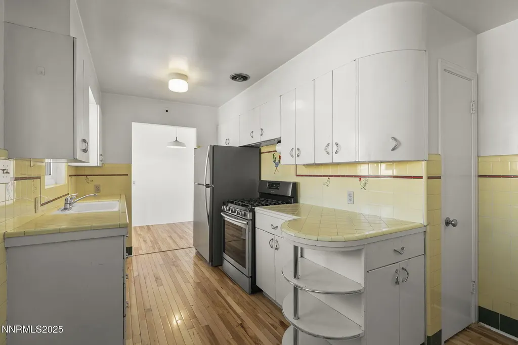 395 Hillcrest Reno NV 89509