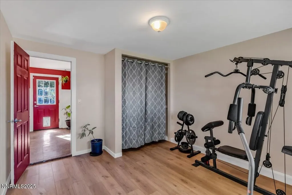 1231 Manhattan Gardnerville NV 89460