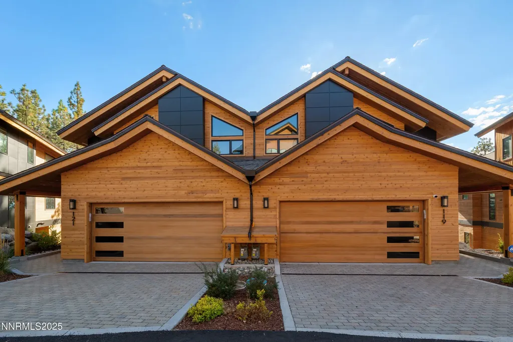 121 Sierra Colina Stateline NV 89449