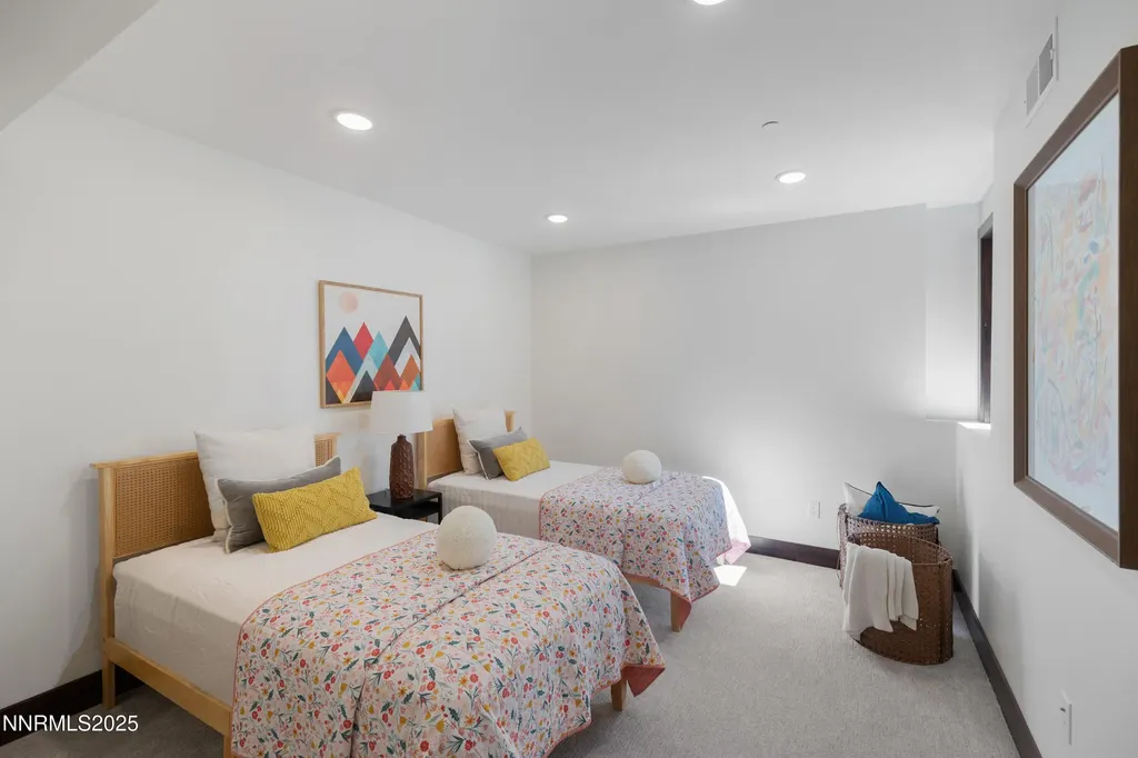 121 Sierra Colina Stateline NV 89449
