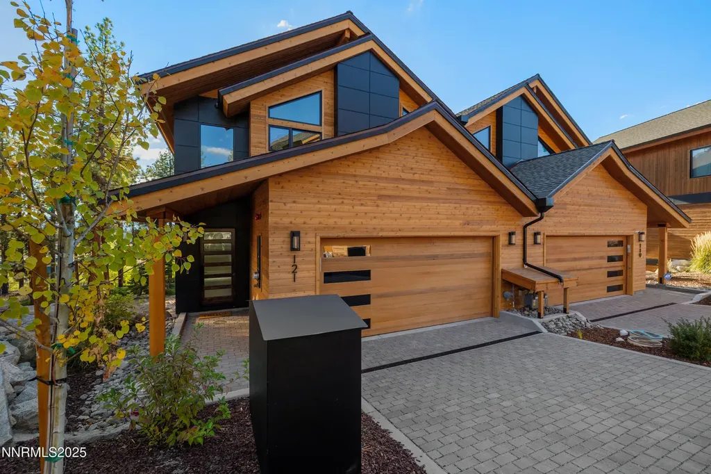 121 Sierra Colina Stateline NV 89449