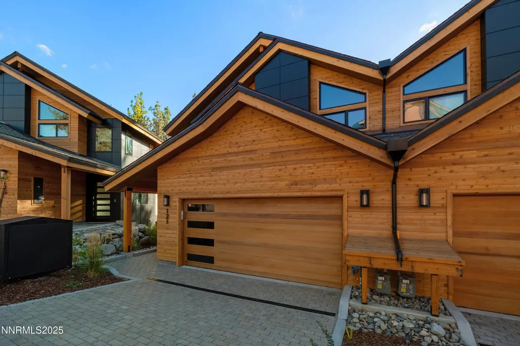 121 Sierra Colina Stateline NV 89449