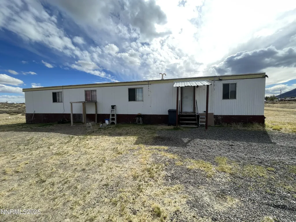 9910 Mayhew Winnemucca NV 89445