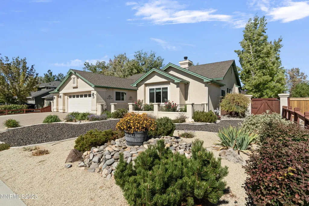 1216 Pleasantview Gardnerville NV 89460