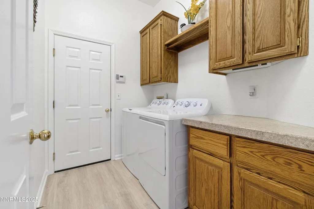 1216 Pleasantview Gardnerville NV 89460