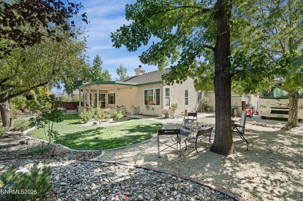 1216 Pleasantview Gardnerville NV 89460