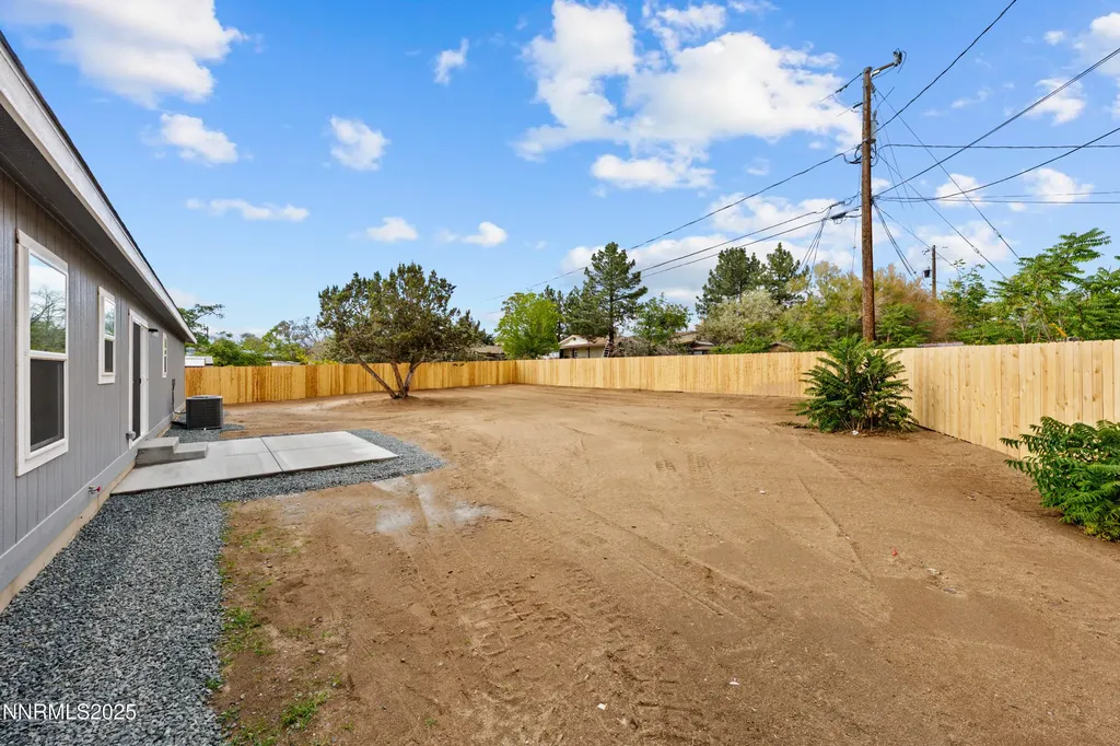 285 Stone Corral Sun Valley NV 89433