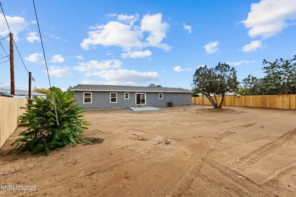 285 Stone Corral Sun Valley NV 89433