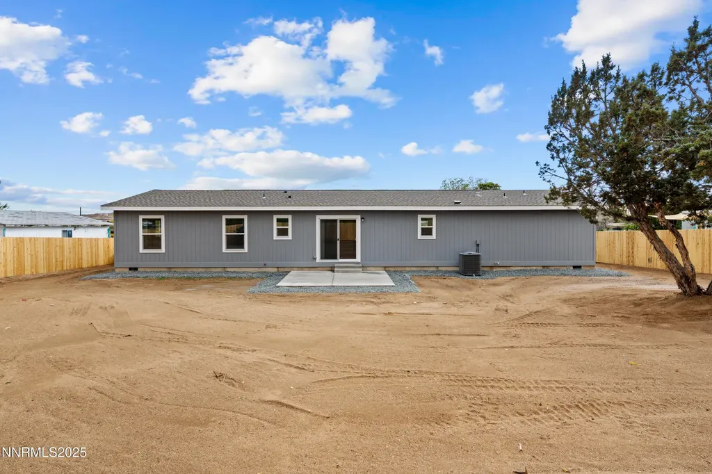 285 Stone Corral Sun Valley NV 89433