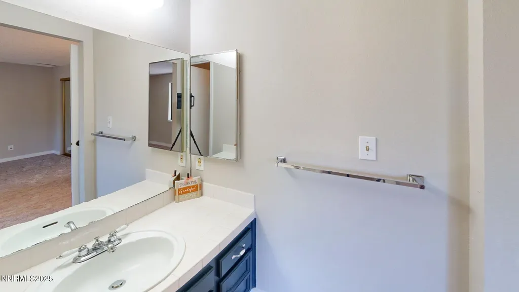 2345 Camelot Reno NV 89509