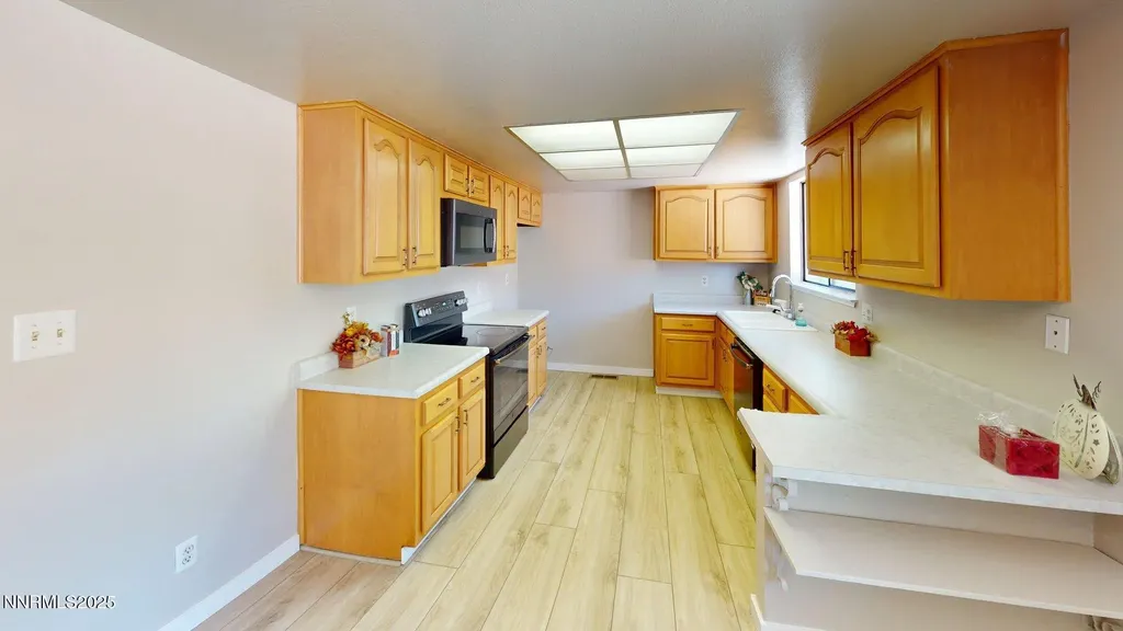 2345 Camelot Reno NV 89509