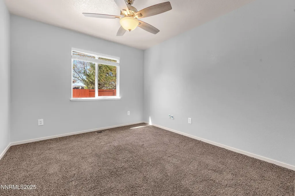 17507 Bear Lake Reno NV 89508