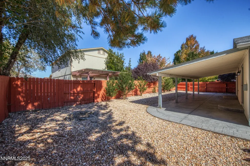 17507 Bear Lake Reno NV 89508