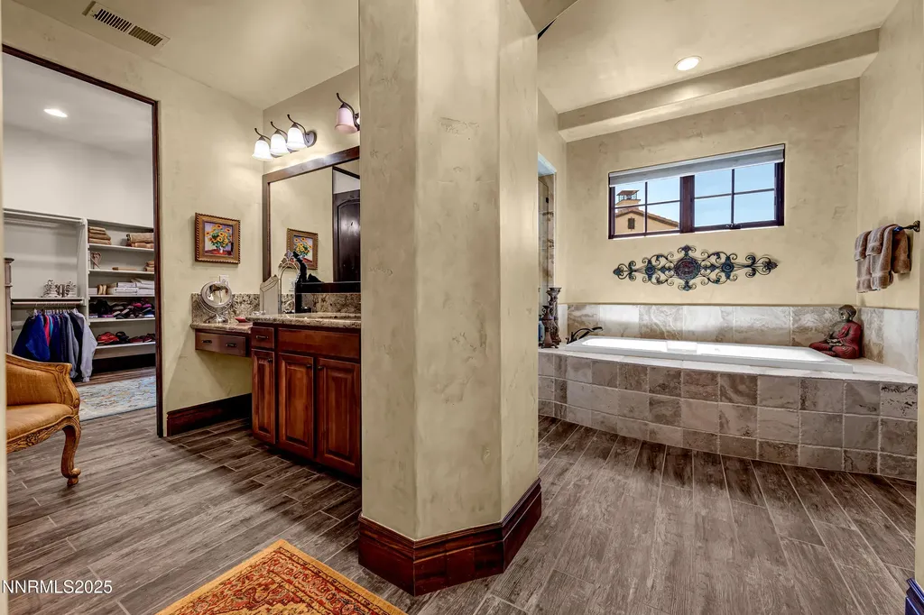 3166 Vista Favoloso Reno NV 89519