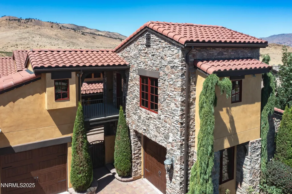 3166 Vista Favoloso Reno NV 89519