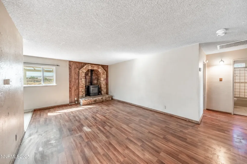 11890 Chesapeake Reno NV 89506