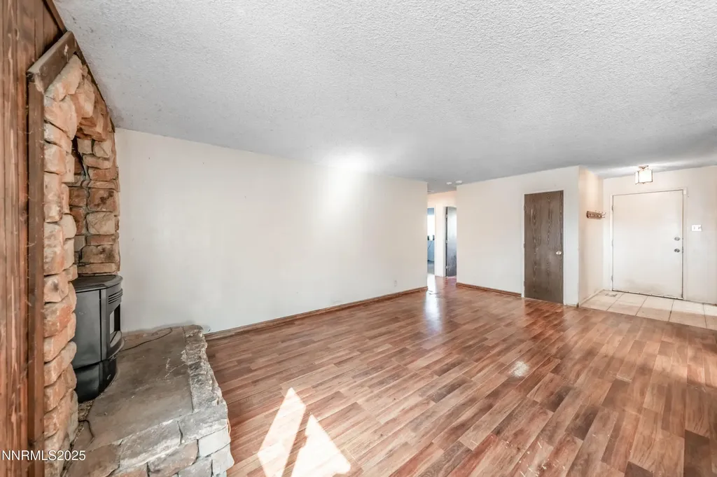11890 Chesapeake Reno NV 89506