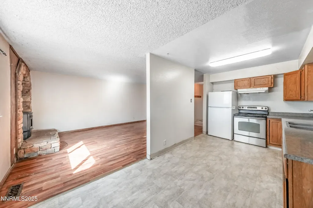 11890 Chesapeake Reno NV 89506