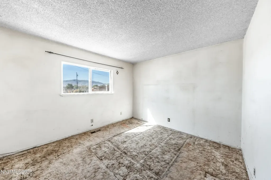 11890 Chesapeake Reno NV 89506