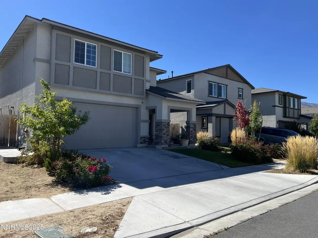 8858 Gazing Star Reno NV 89506