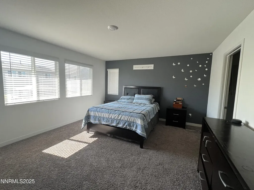 8858 Gazing Star Reno NV 89506