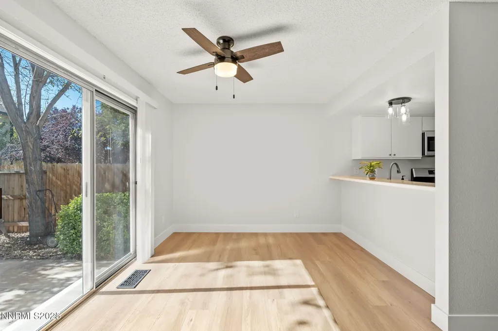 3221 Myles Sparks NV 89434