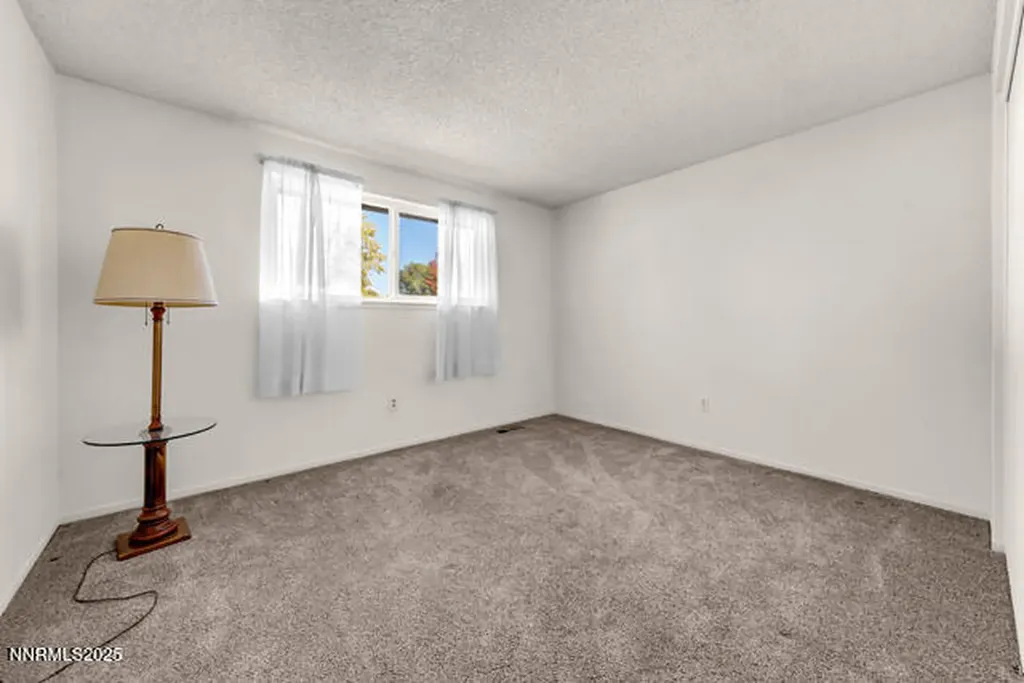 4225 Mira Loma Reno NV 89502