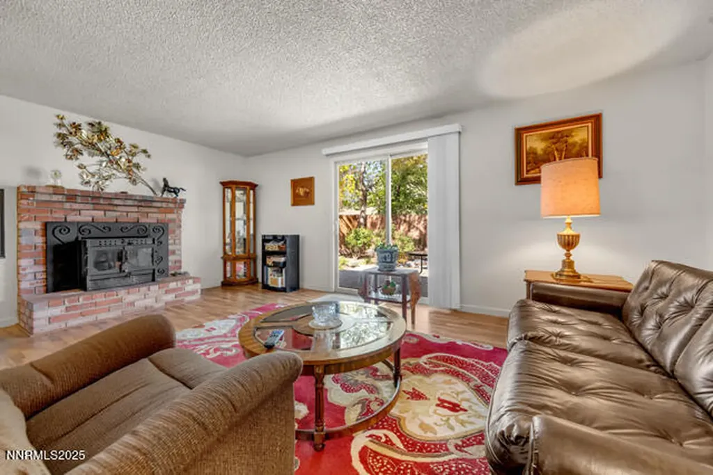4225 Mira Loma Reno NV 89502
