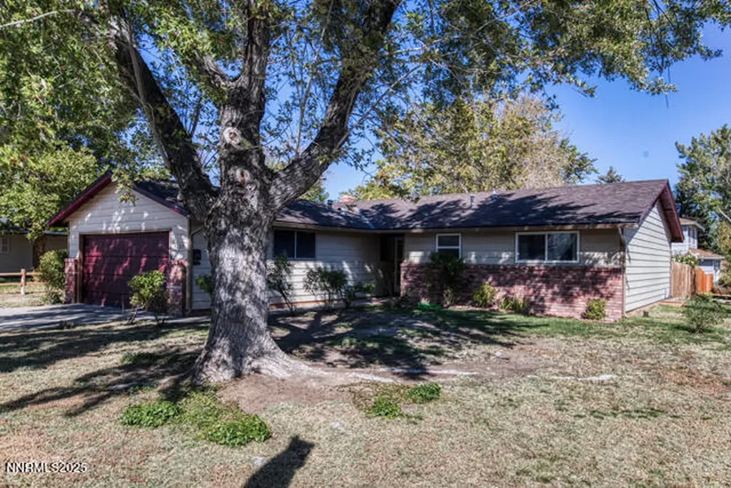 4225 Mira Loma Reno NV 89502