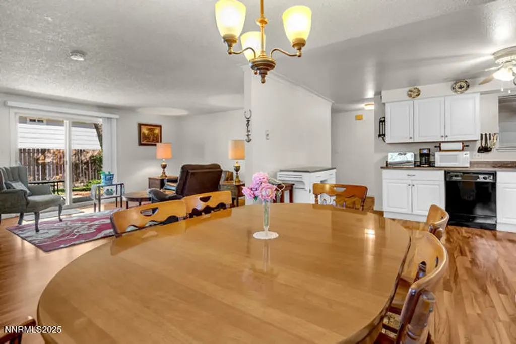 4225 Mira Loma Reno NV 89502