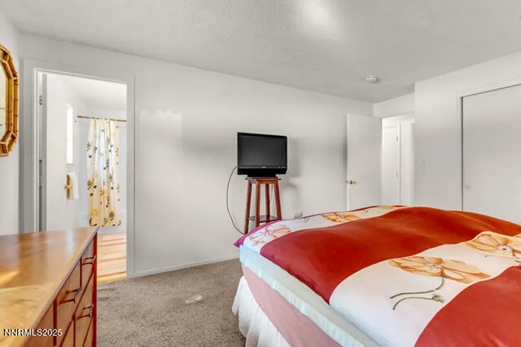 4225 Mira Loma Reno NV 89502