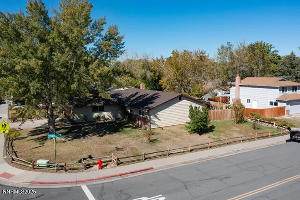 4225 Mira Loma Reno NV 89502