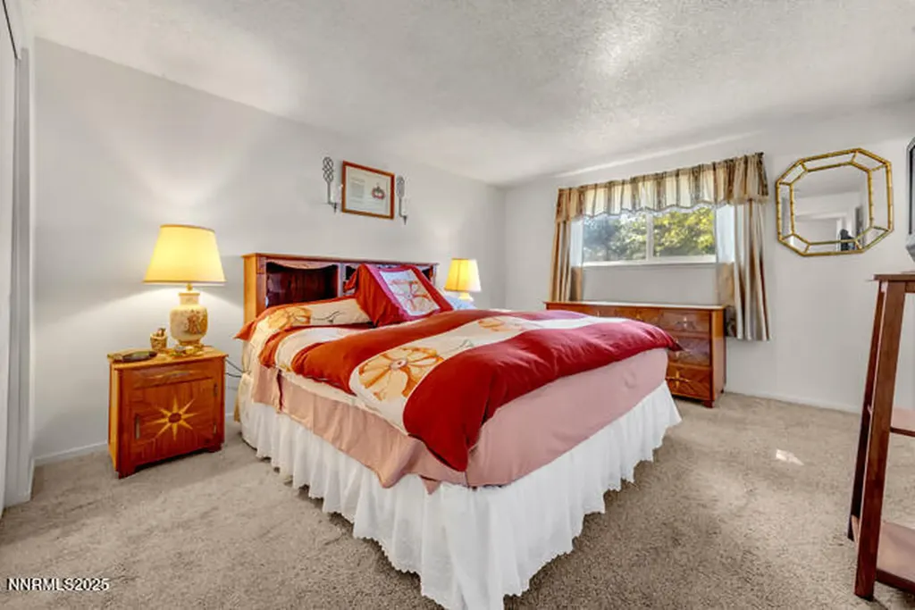 4225 Mira Loma Reno NV 89502