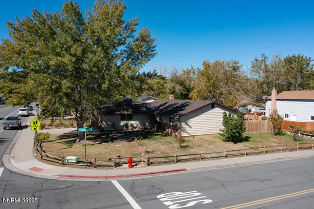 4225 Mira Loma Reno NV 89502