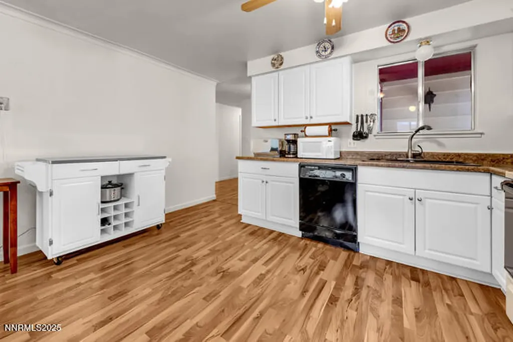 4225 Mira Loma Reno NV 89502