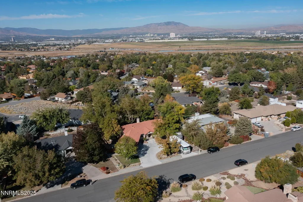 2835 Parkway Reno NV 89502