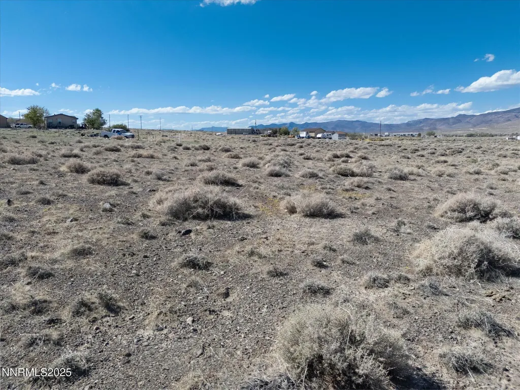 4810 Holmes Silver Springs NV 89429