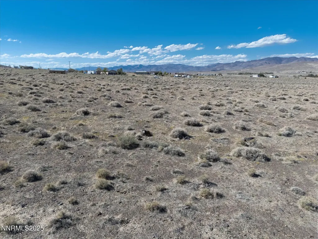 4810 Holmes Silver Springs NV 89429